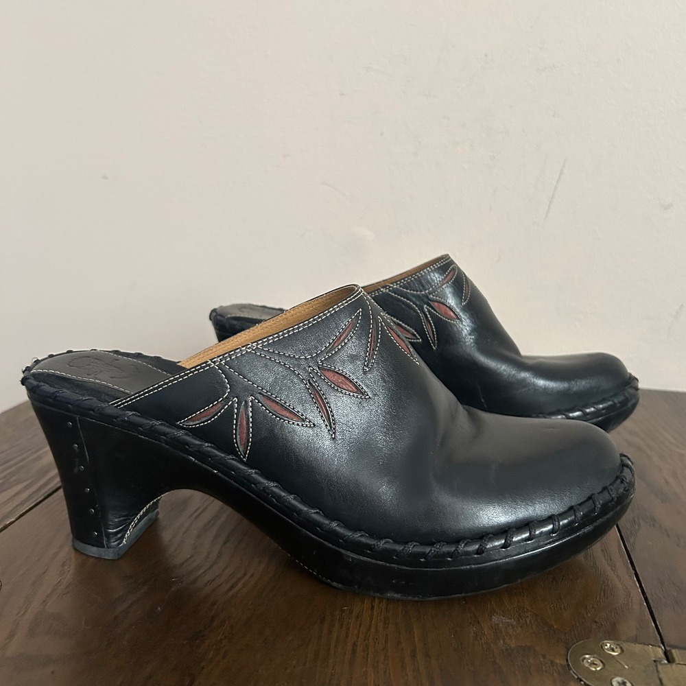 Frye Black Leather Clog Mules Floral Cutout Whipstitch Block Heel 10M